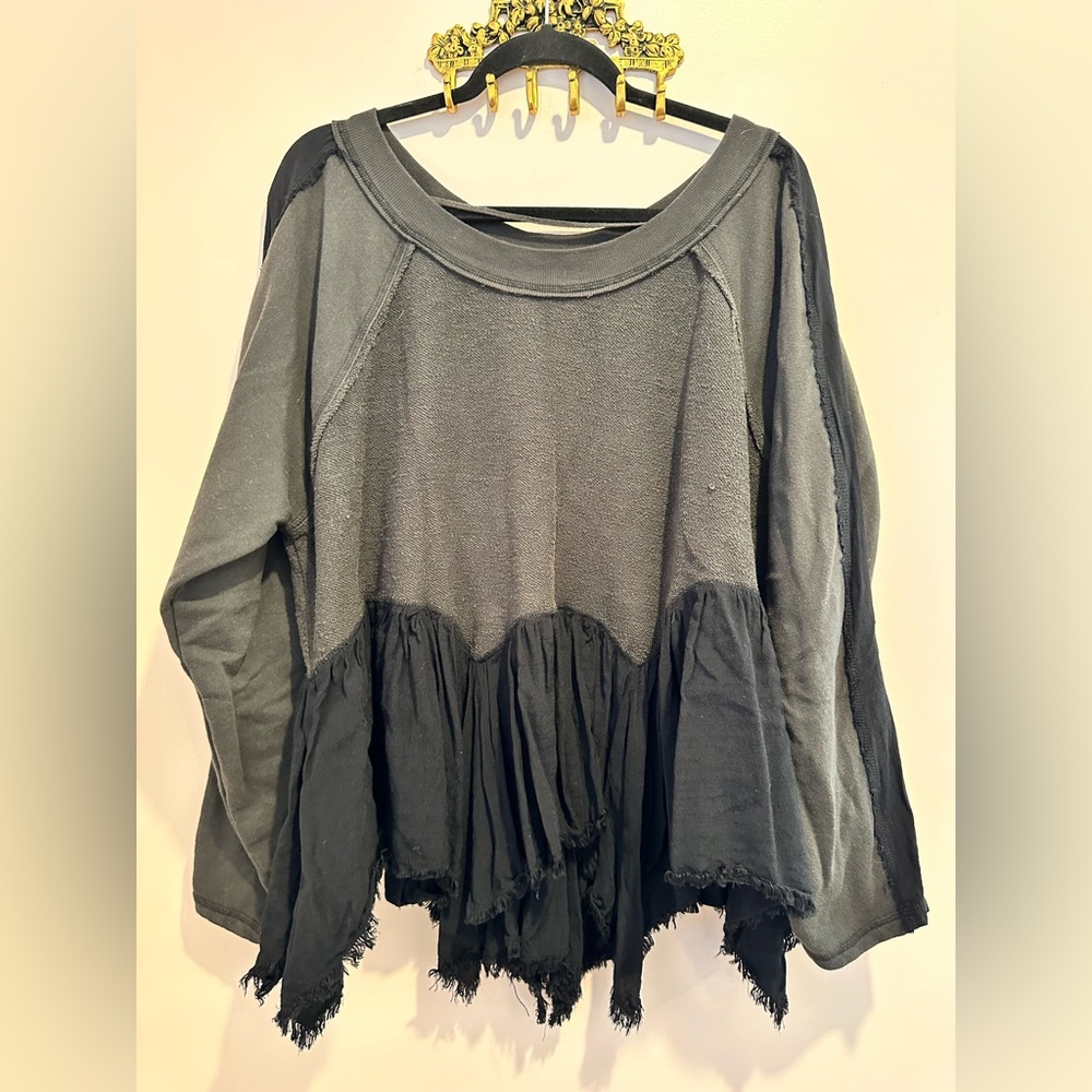 Free People Long Sleeve/Lightweight Crewneck, Black, Size Small